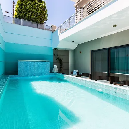 Aparthotel Hills 3*