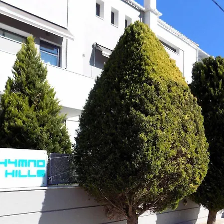 Hills アパートホテル
