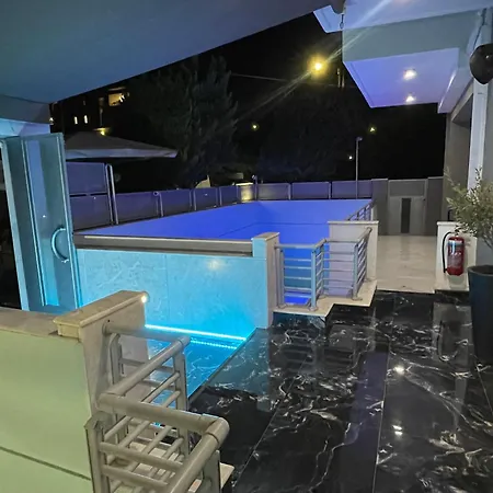 Hills Hotel apartamentowy Retimno